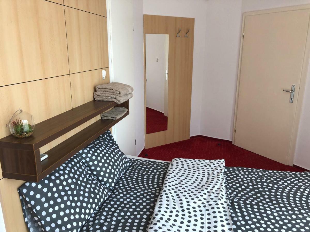 Apartament Idyllapartman Komárom Zewnętrze zdjęcie